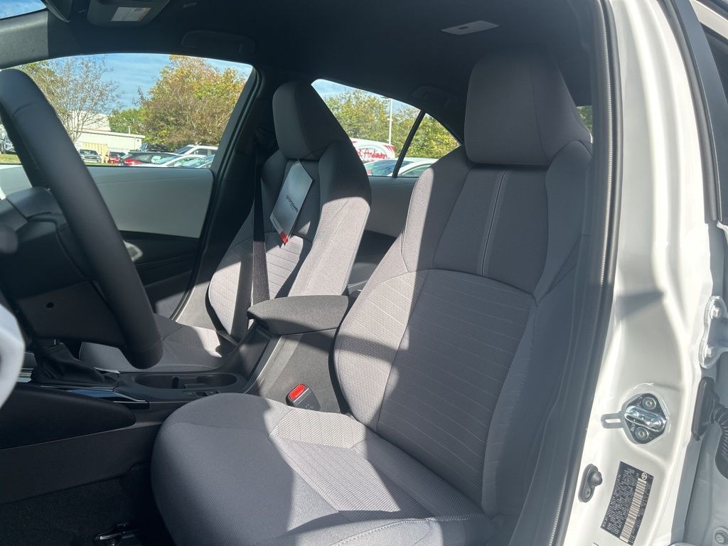 New 2026 Toyota Corolla SE Sedan