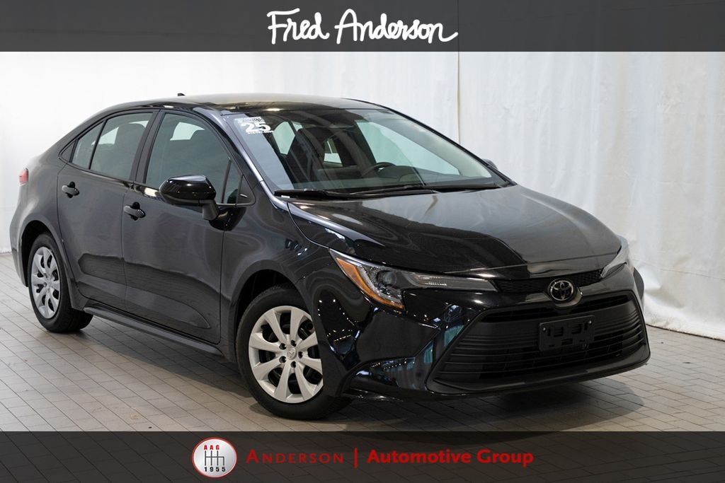 Used 2025 Toyota Corolla LE Sedan