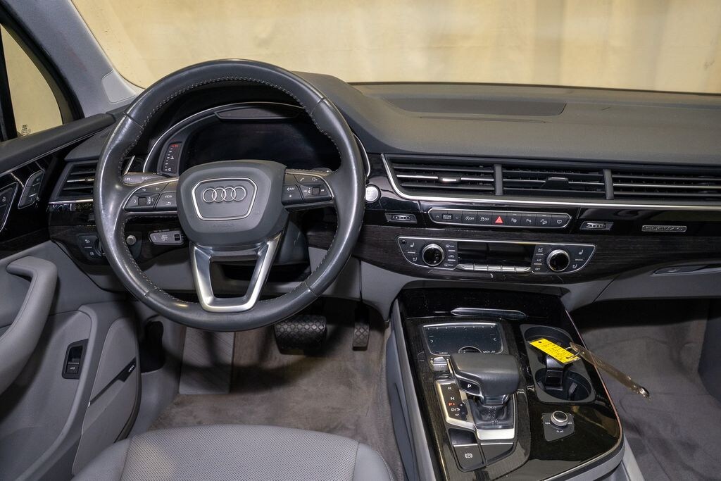 Used 2019 Audi Q7 55 Prestige SUV