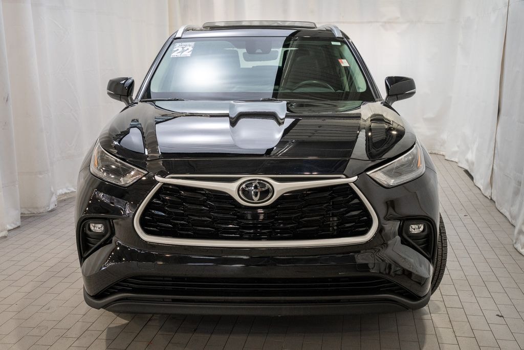 Used 2022 Toyota Highlander XLE SUV
