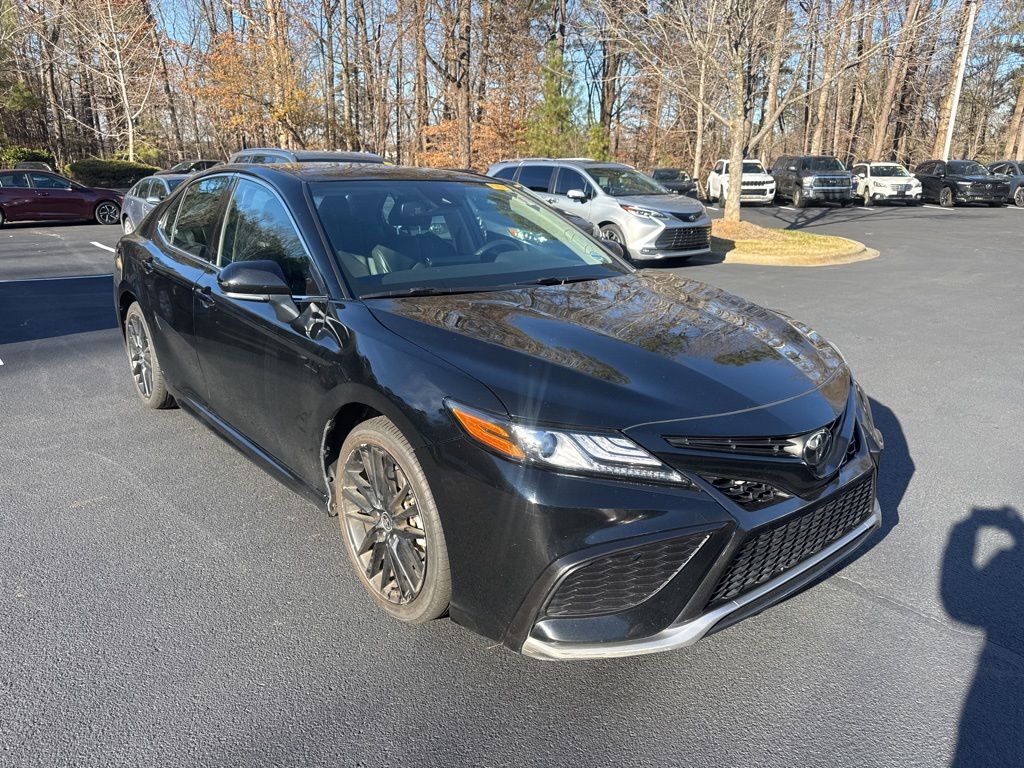2024 Toyota Camry XSE's photo