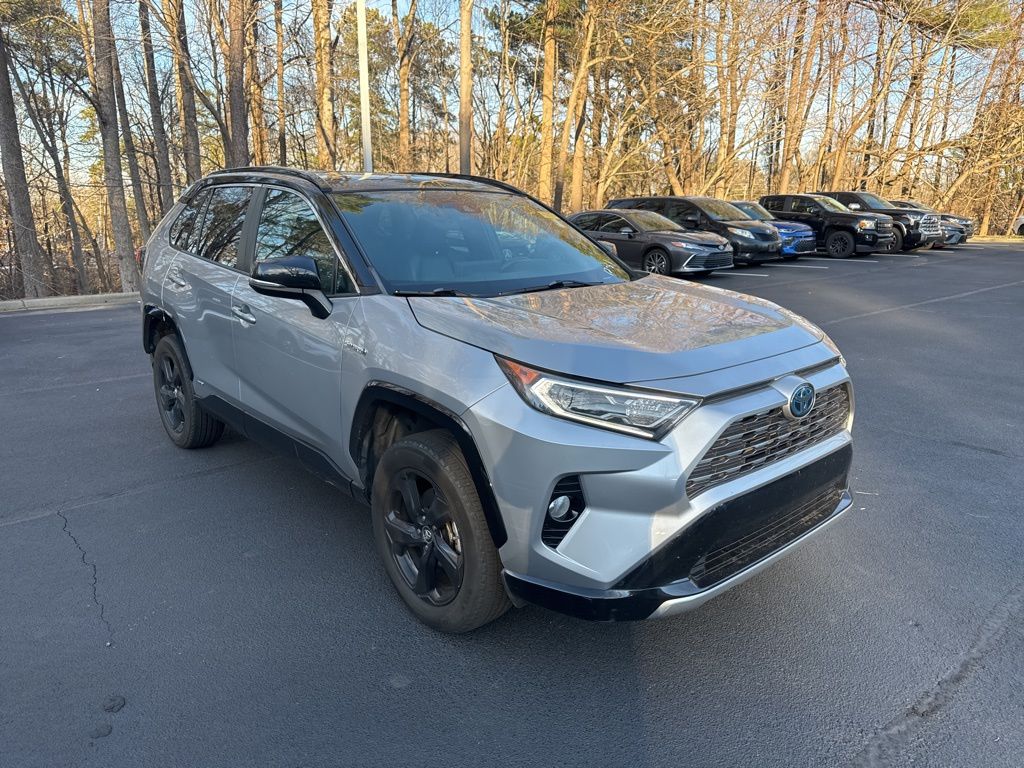 2019 Toyota RAV4 XSE's photo