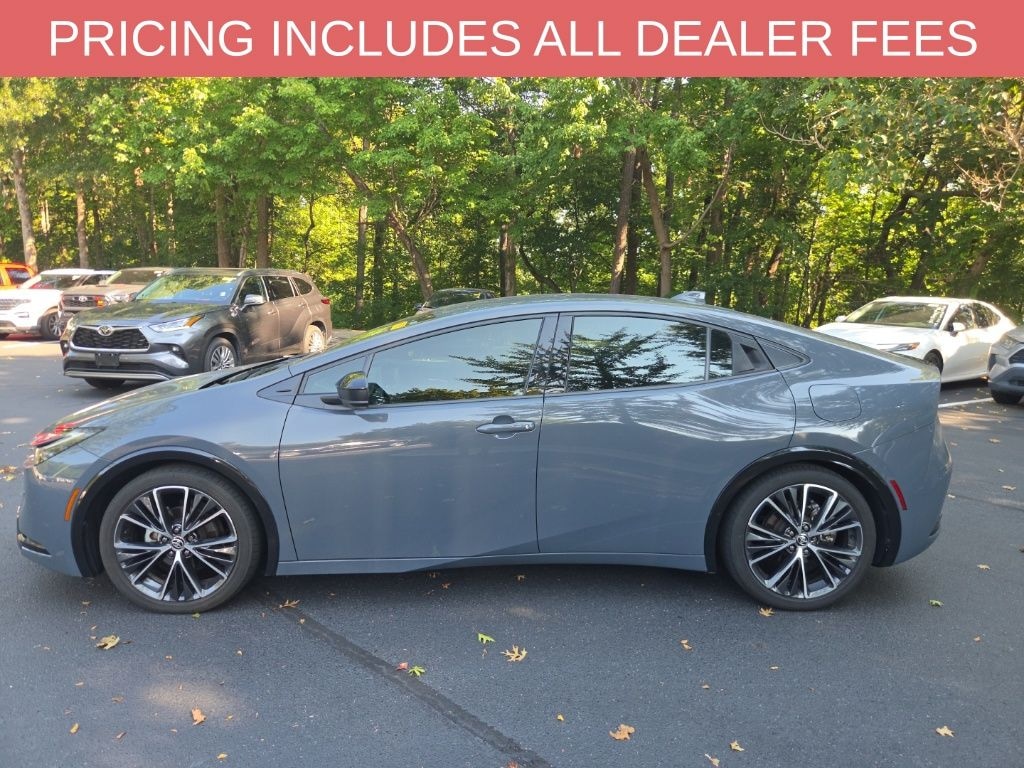 Used 2024 Toyota Prius XLE Hatchback