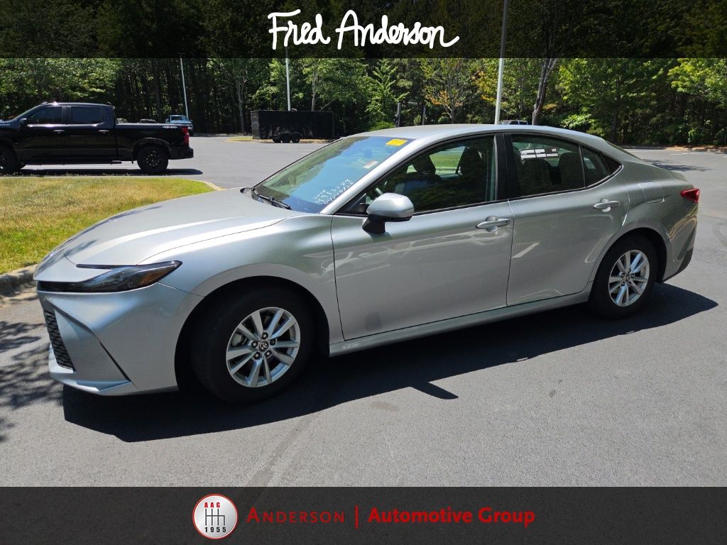 2025 Toyota Camry's photo