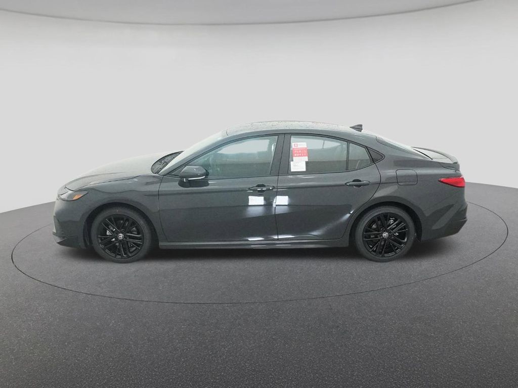 2026 Toyota Camry SE photo 3