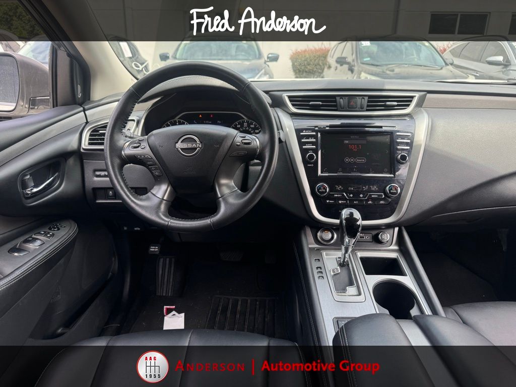 2023 Nissan Murano SV photo 2