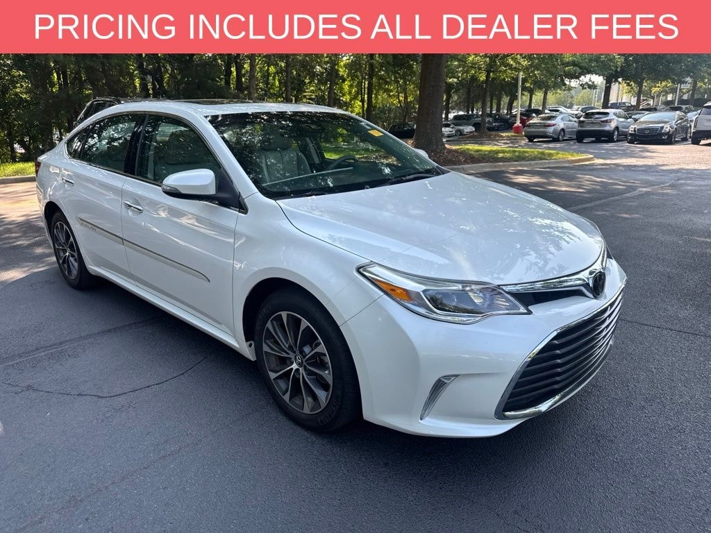 Used 2017 Toyota Avalon XLE Premium Sedan