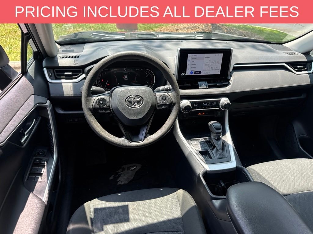 Used 2025 Toyota RAV4 XLE SUV