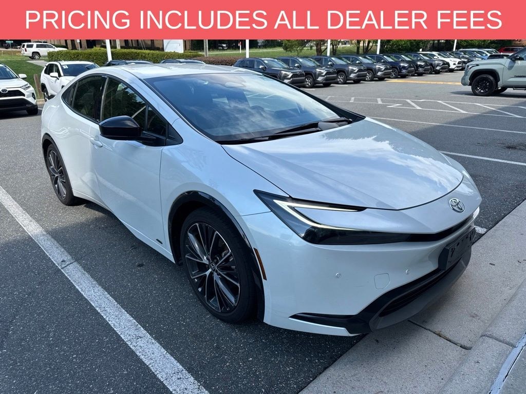 Used 2024 Toyota Prius XLE Hatchback