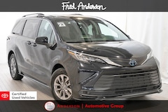 2023 Toyota Sienna LE Minivan/Van
