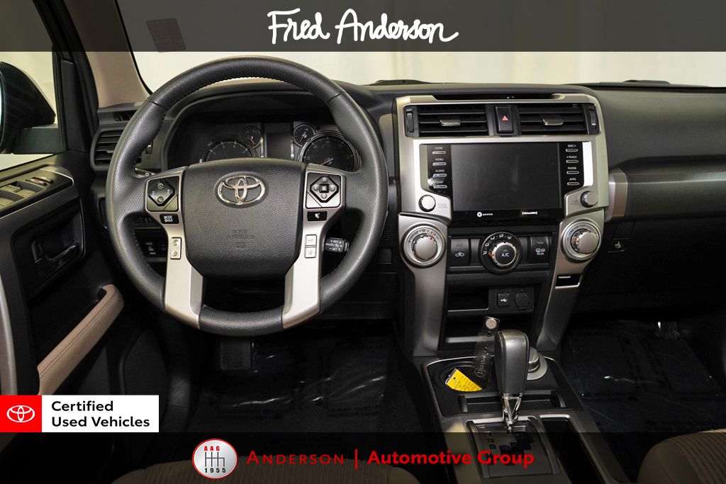 2023 Toyota 4Runner SR5 photo 2