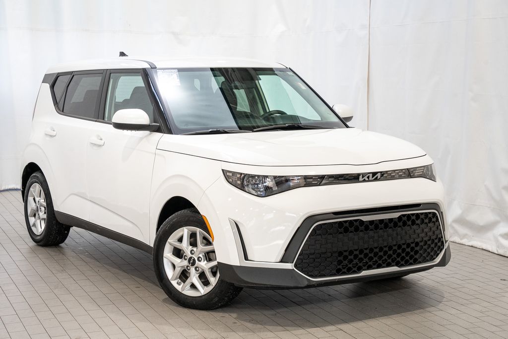 2024 Kia Soul Hatchback 