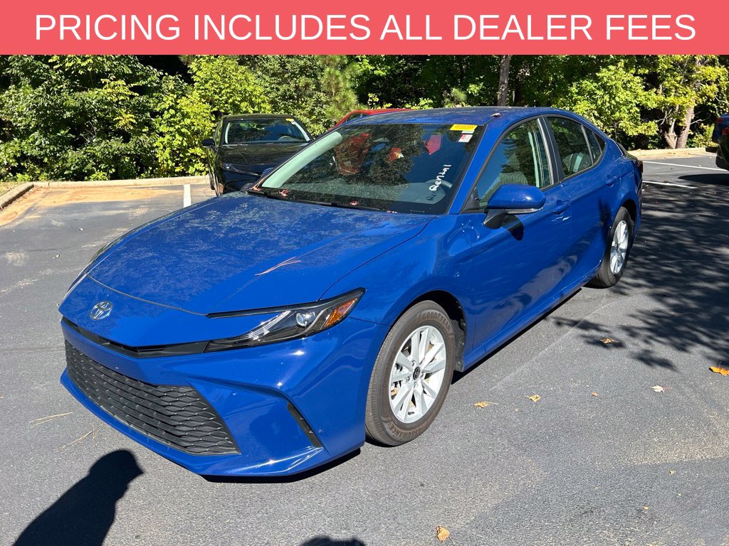 Used 2026 Toyota Camry SE Sedan