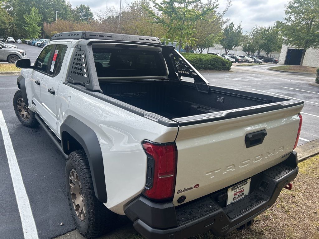 2025 Toyota Tacoma Trailhunter photo 3