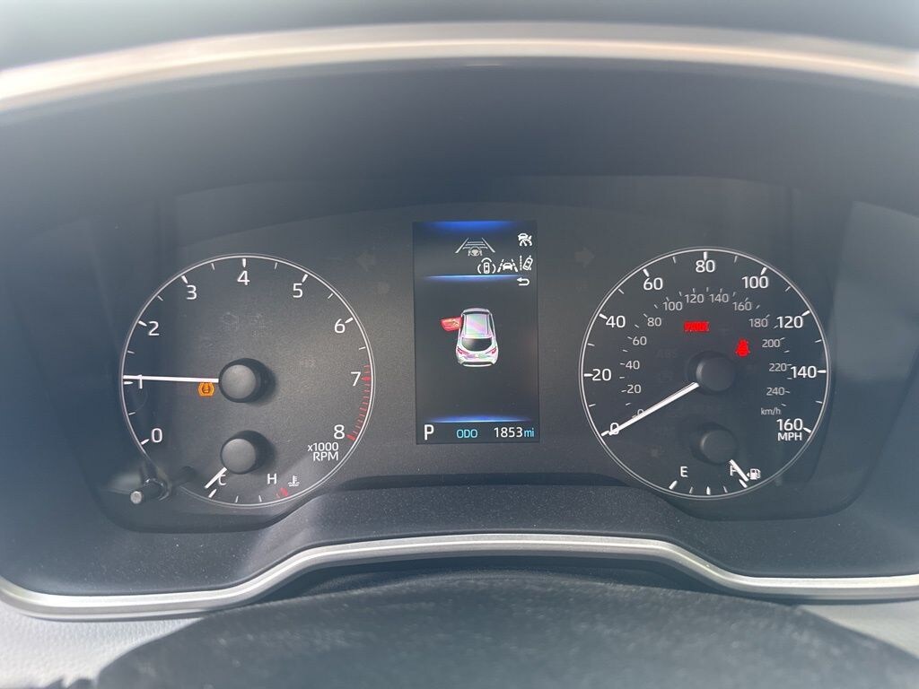 Used 2024 Toyota Corolla Hatchback SE Hatchback