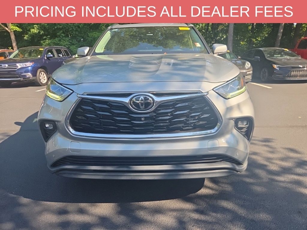 Used 2021 Toyota Highlander Limited SUV