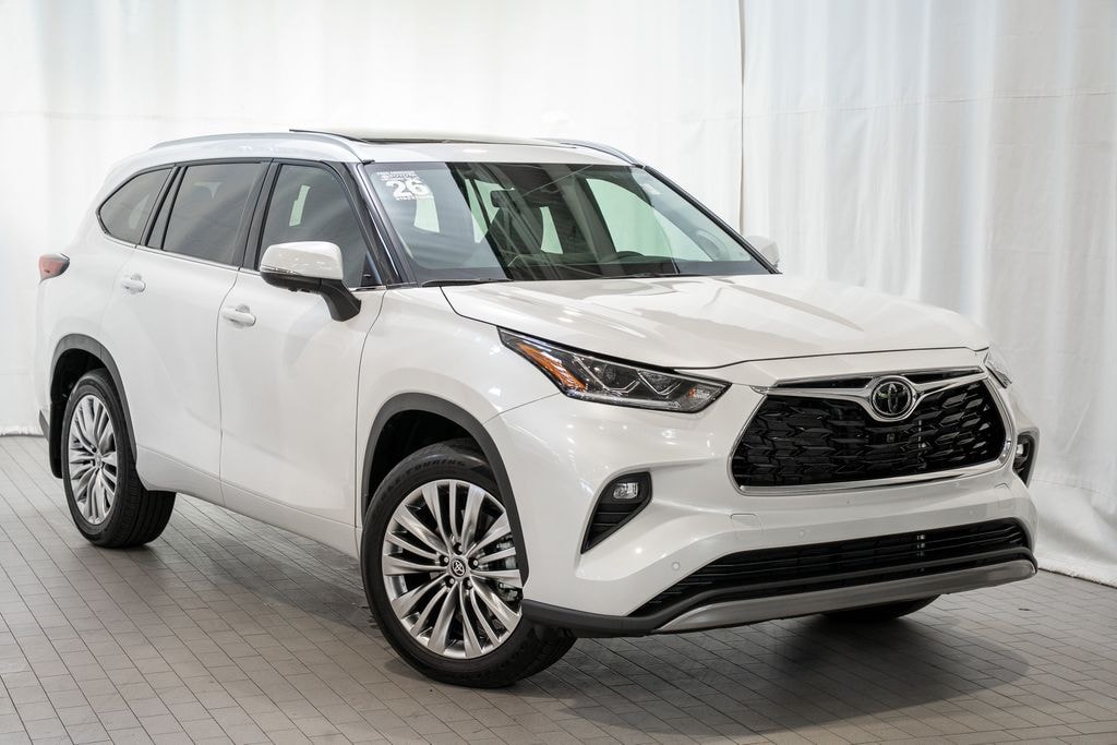 Used 2026 Toyota Highlander Platinum SUV