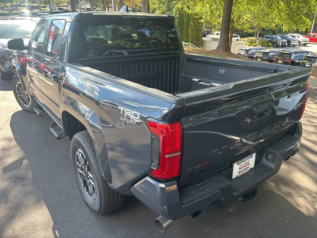 2025 Toyota Tacoma TRD Sport Double Cab photo 3