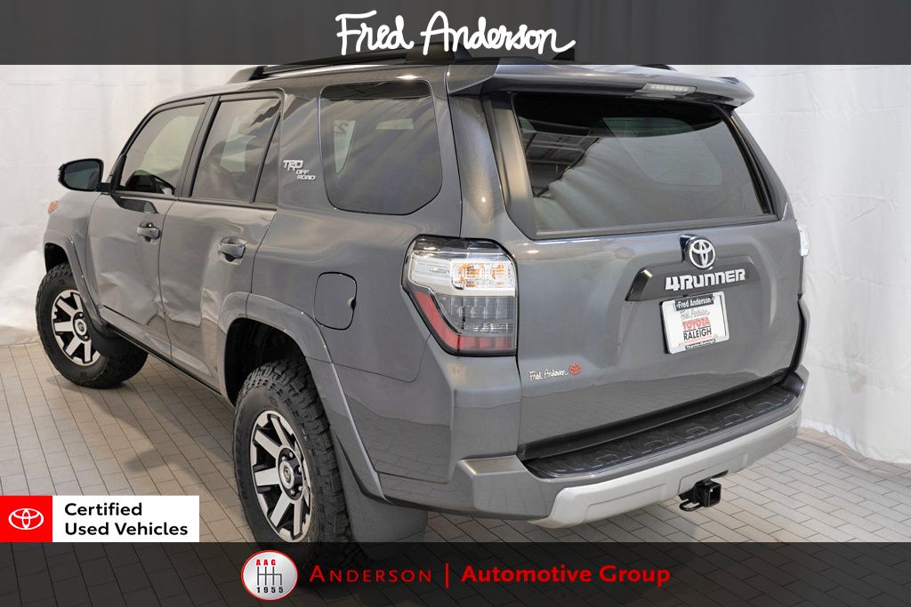 2023 Toyota 4Runner TRD Off-Road Premium photo 4
