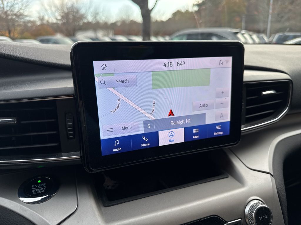 2021 Ford Explorer XLT photo 4