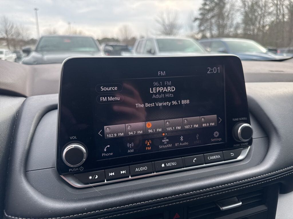 Used 2023 Nissan Rogue SV SUV