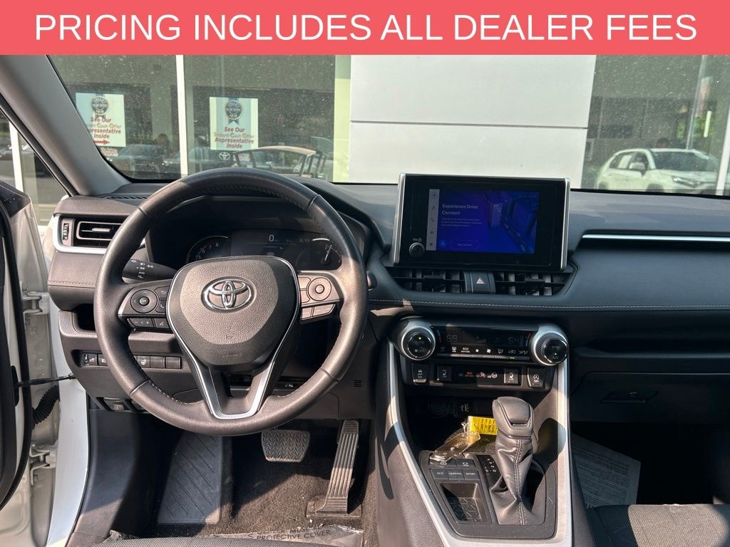 Used 2025 Toyota RAV4 XLE SUV