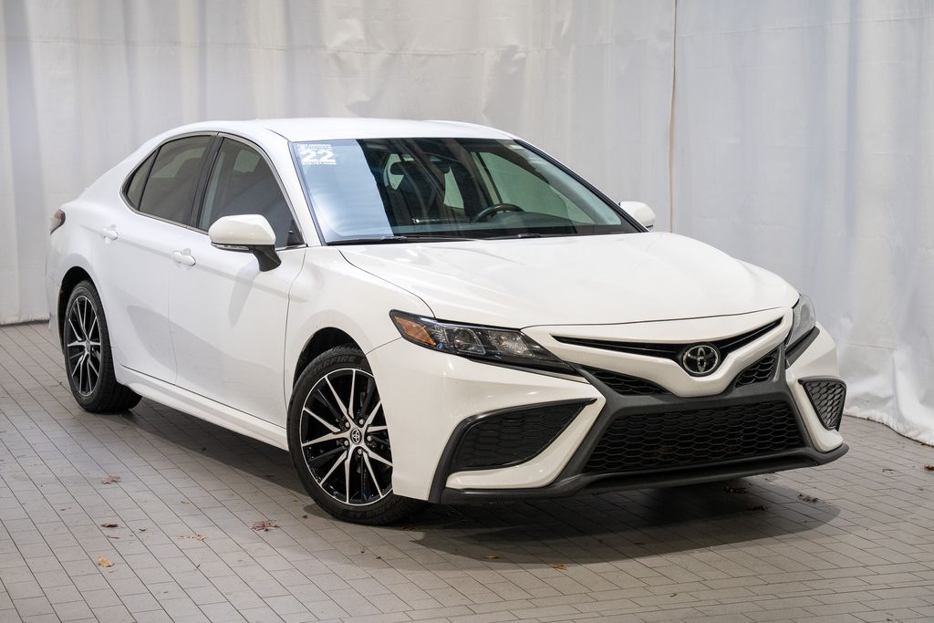2022 Toyota Camry Sedan 