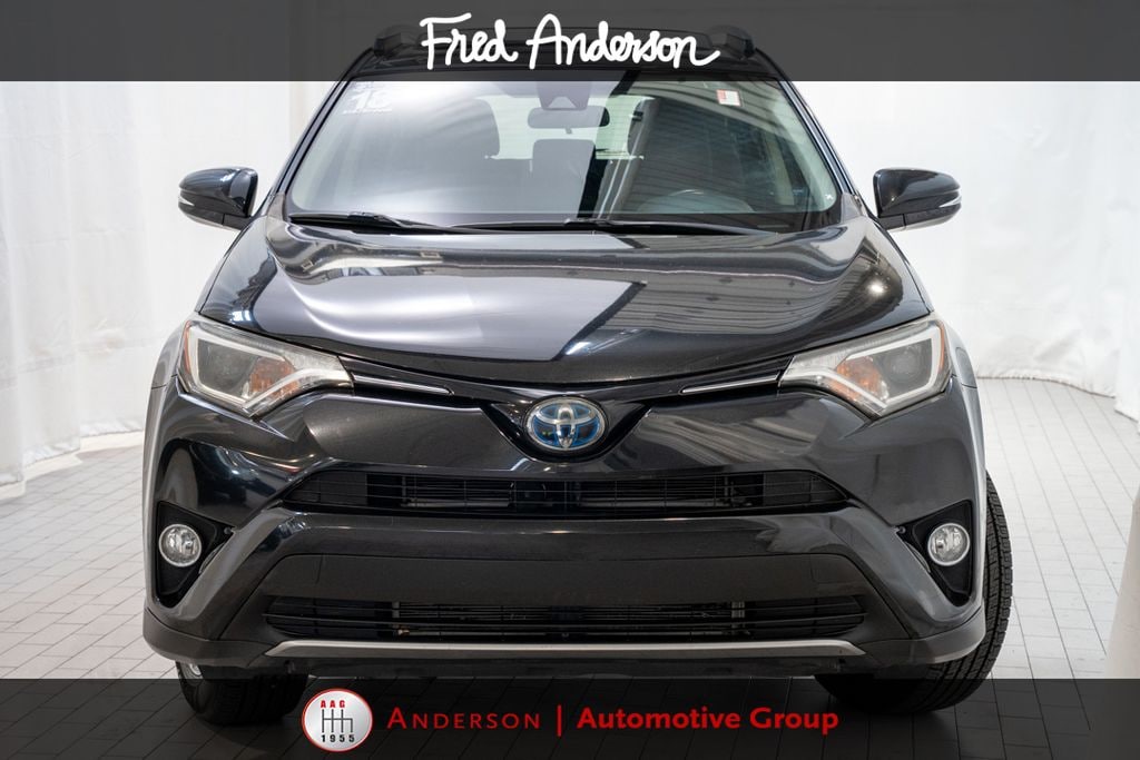 Used 2018 Toyota RAV4 Hybrid XLE SUV