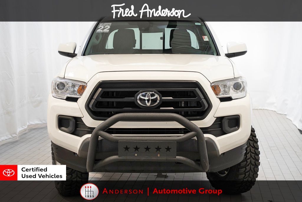 2022 Toyota Tacoma SR photo 3