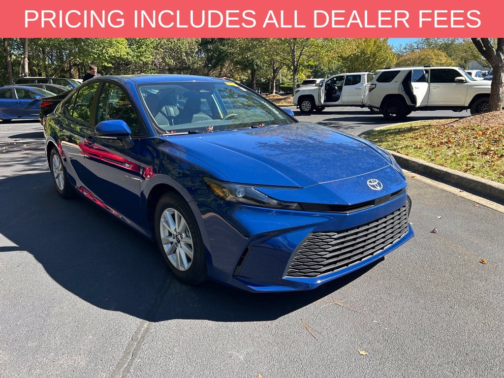 Used 2026 Toyota Camry SE Sedan