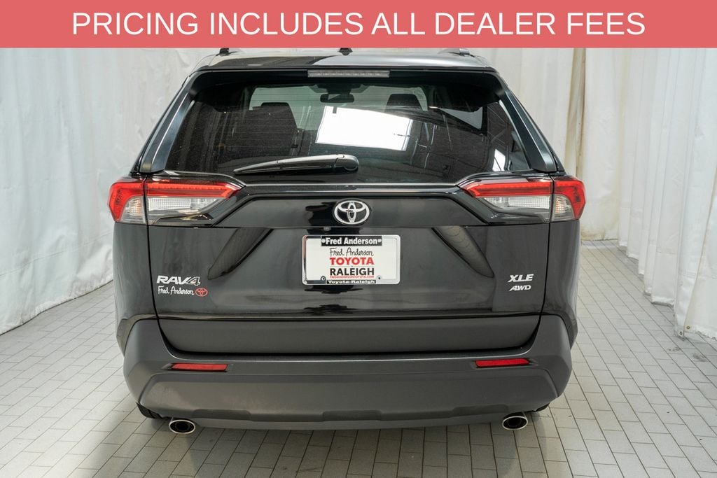 Used 2025 Toyota RAV4 XLE SUV