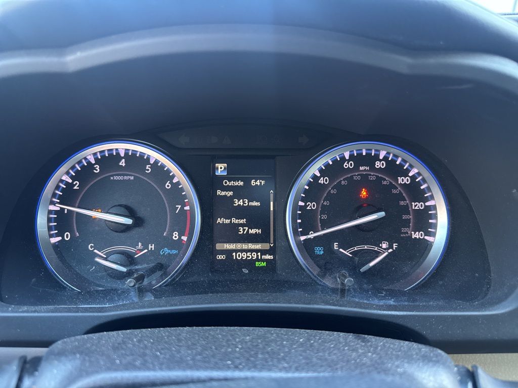 2019 Toyota Highlander XLE photo 2