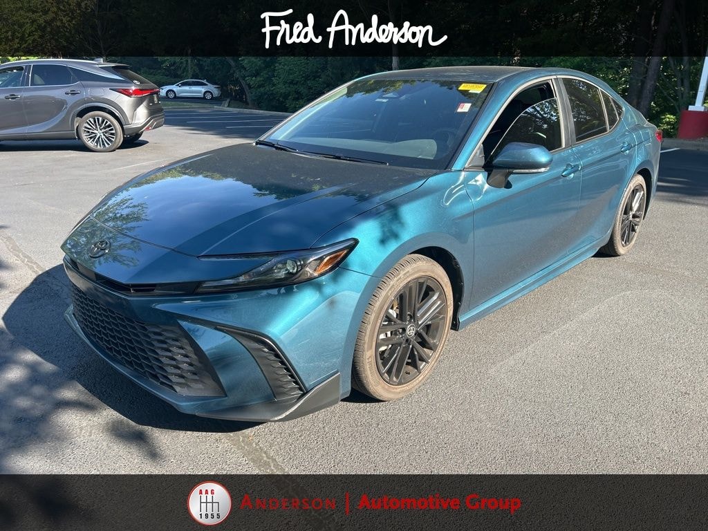 Used 2026 Toyota Camry SE Sedan