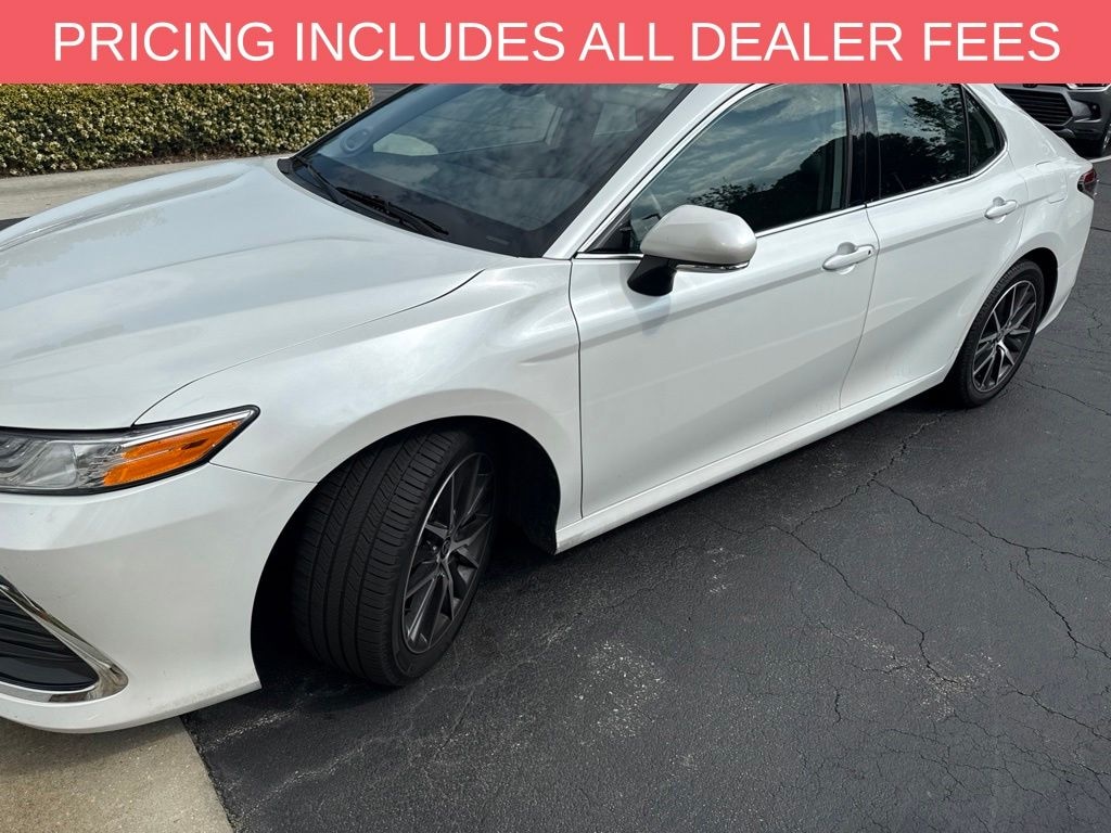 Used 2021 Toyota Camry XLE Sedan