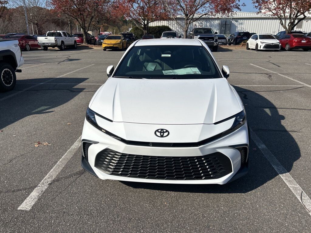 New 2026 Toyota Camry SE Sedan