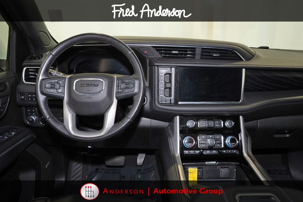 Used 2022 GMC Yukon XL Denali with VIN 1GKS2JKT1NR213983 for sale in Raleigh, NC