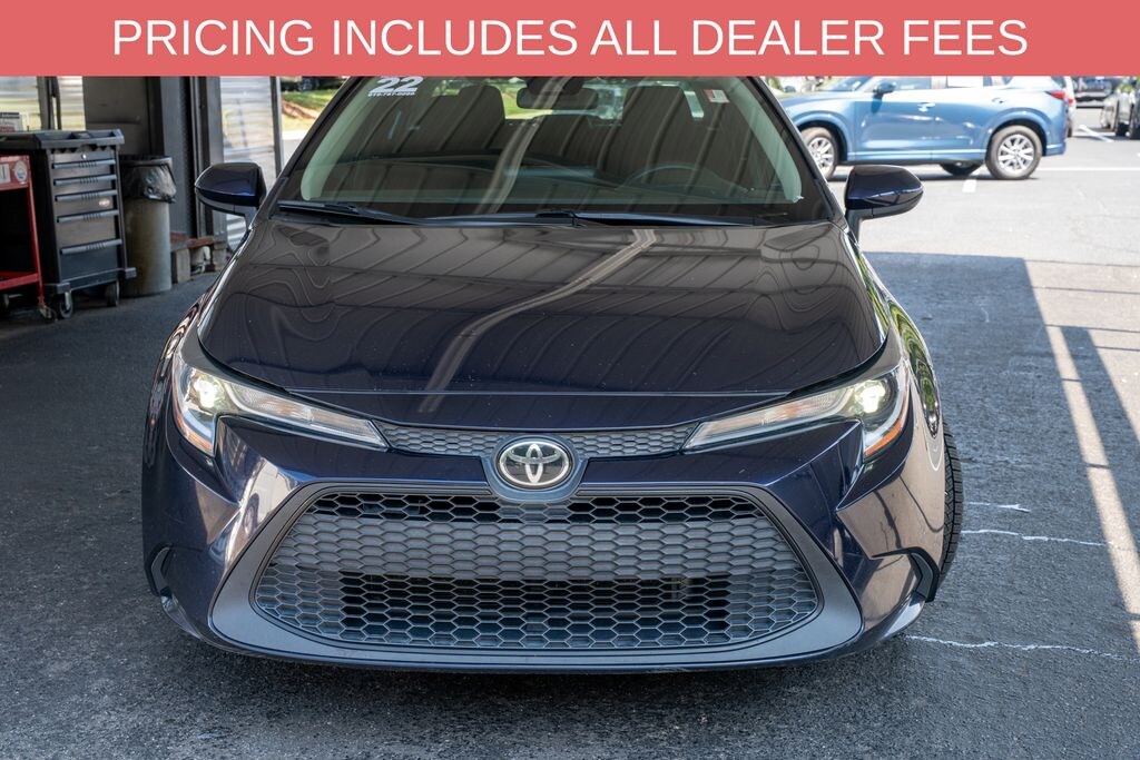 Used 2022 Toyota Corolla LE Sedan