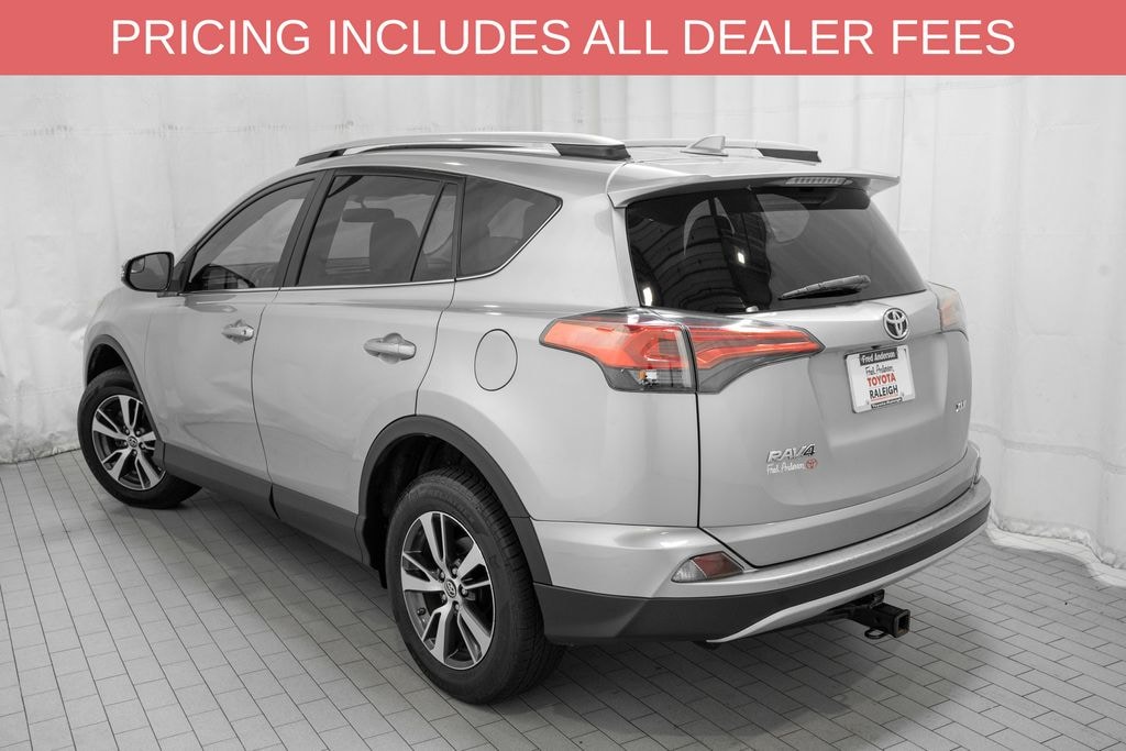 Used 2016 Toyota RAV4 XLE SUV