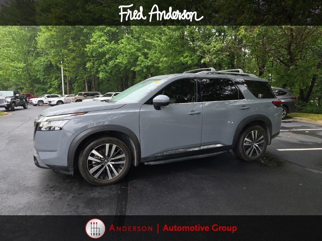 Used 2023 Nissan Pathfinder Platinum SUV