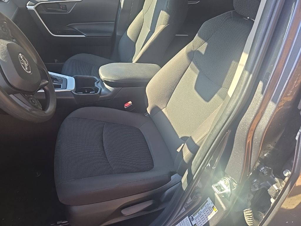 Used 2024 Toyota RAV4 LE with VIN 2T3F1RFV6RW428596 for sale in Northfield, Minnesota