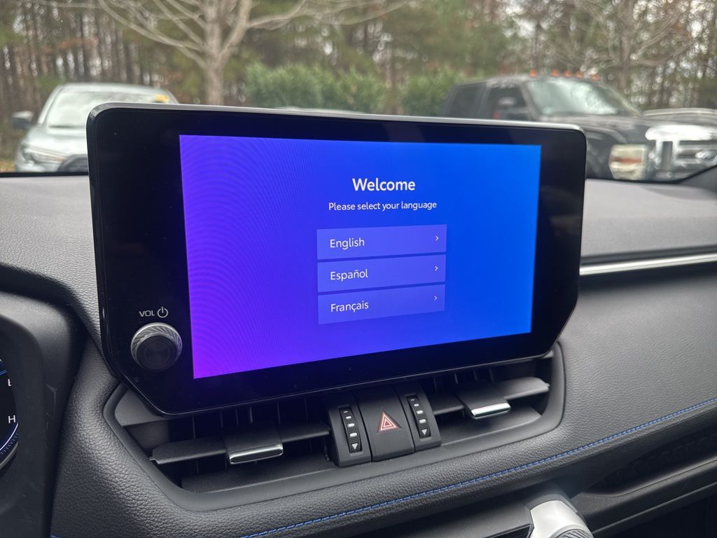 2023 Toyota RAV4 Hybrid XSE photo 4