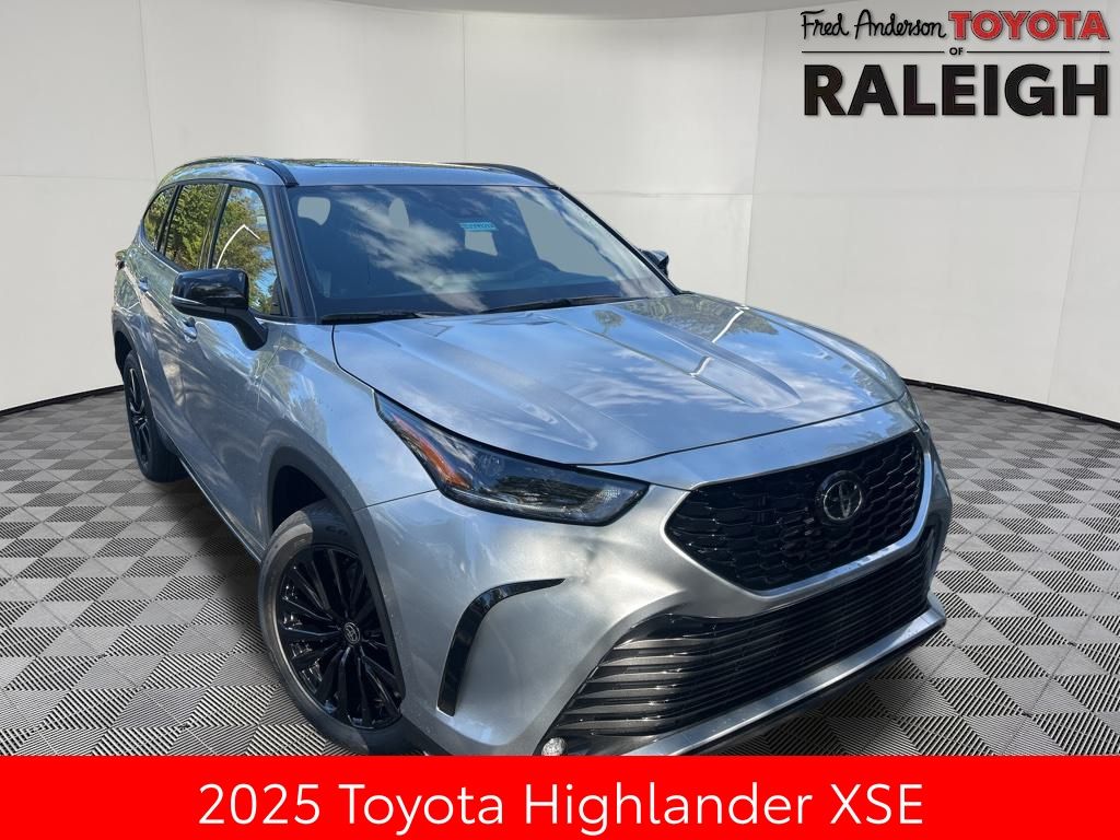 2025 Toyota Highlander SUV 