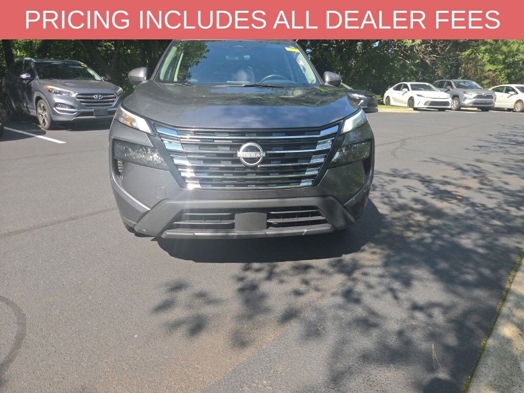 Used 2025 Nissan Rogue SV SUV
