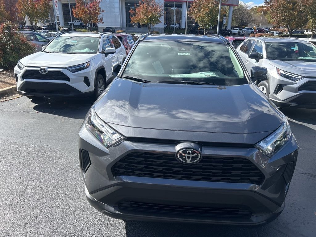 New 2025 Toyota RAV4 XLE SUV