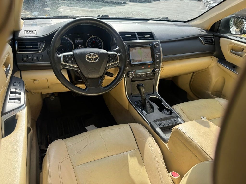 Used 2015 Toyota Camry Hybrid Sedan