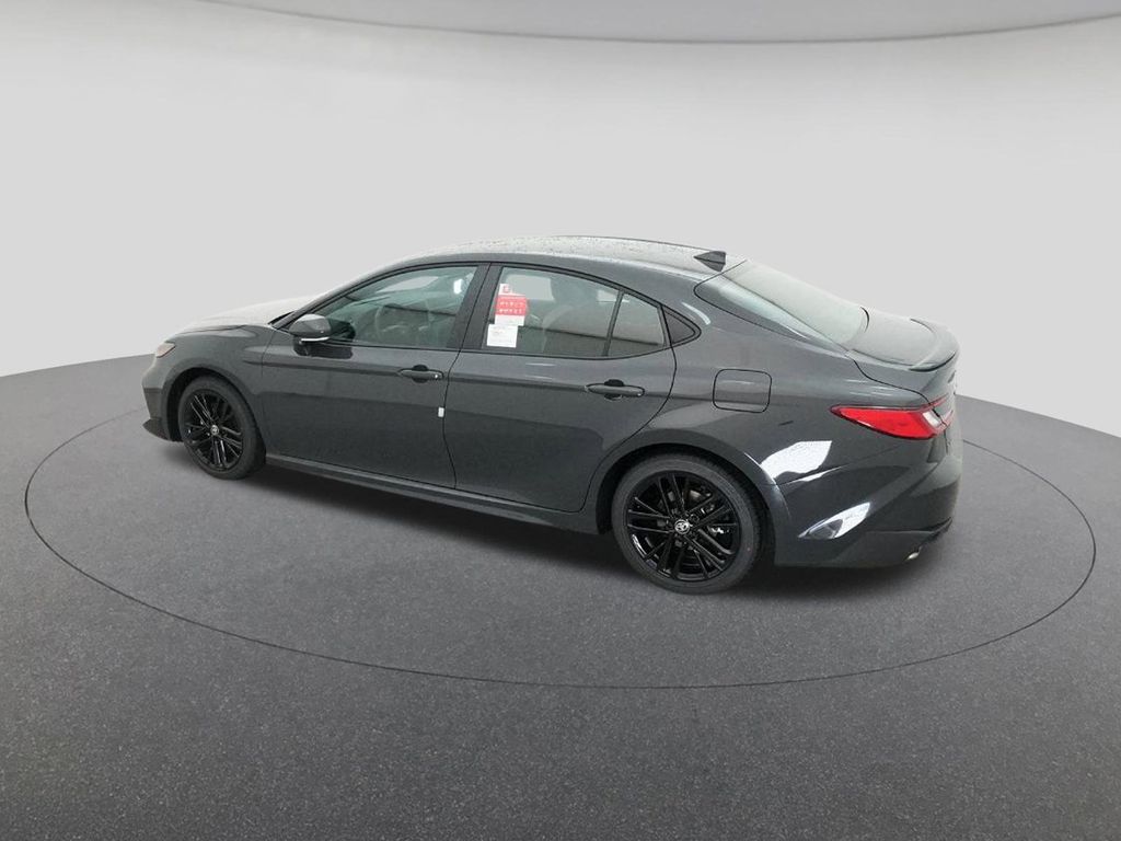 2026 Toyota Camry SE photo 4