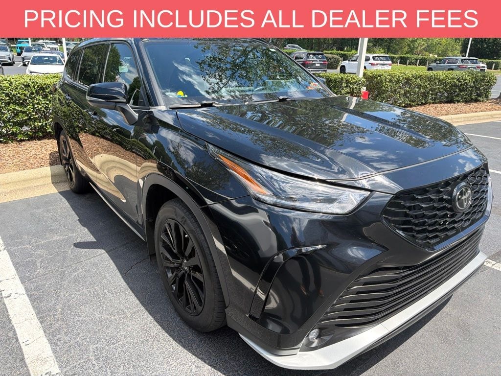 Used 2023 Toyota Highlander XSE SUV