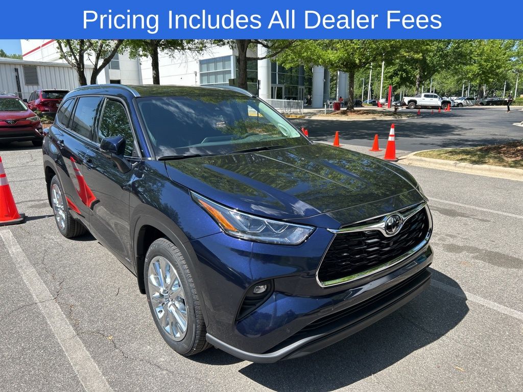 2026 Toyota Highlander Hybrid SUV 