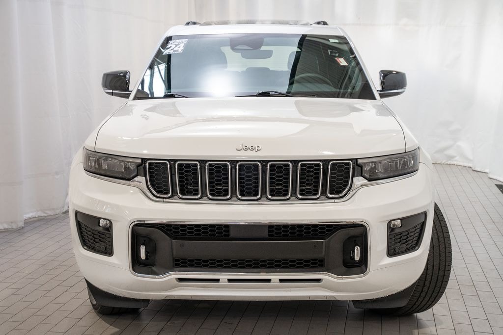 Used 2024 Jeep Grand Cherokee Overland SUV