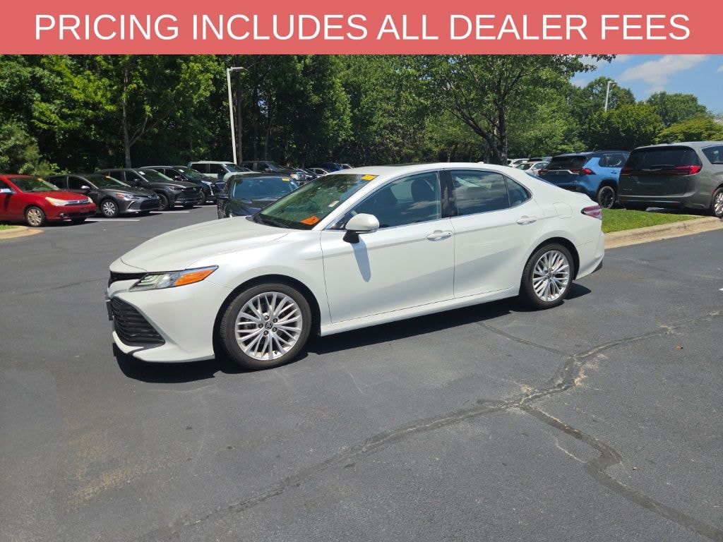 Used 2020 Toyota Camry XLE Sedan